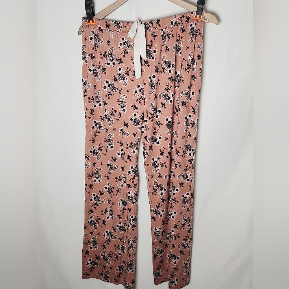 Wallflower Women's Paisley Floral Pink Soft Pajama Pants Size Medium